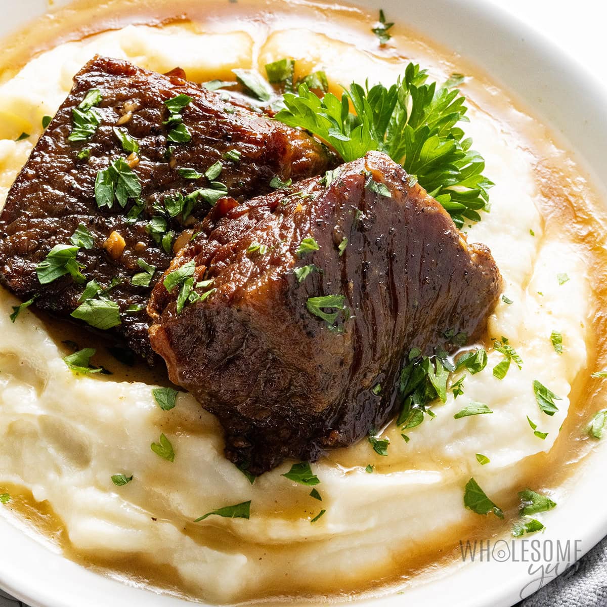 Easy Instant Pot Short Ribs: Melt-in-Your-Mouth & Flavorful
